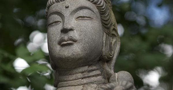 ジューハチヤの御願を行う家庭とは