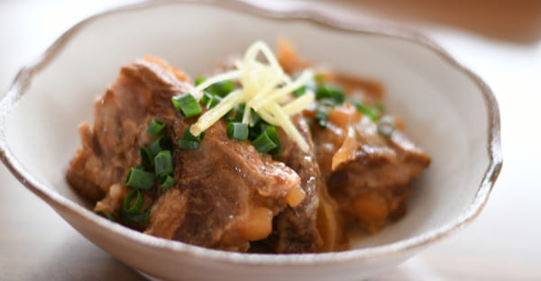 ハレの料理の主役！豚肉料理レシピ⑤ソーキ