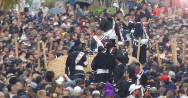 沖縄の大綱引きとは？歴史と特徴