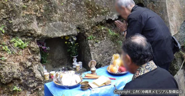 お墓掃除の意味と沖縄の“神”との関わり
