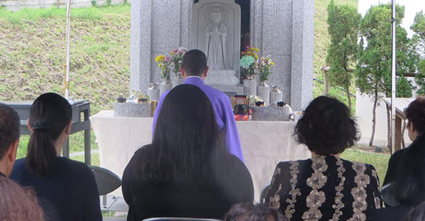 法要の日程に見る沖縄と本州の違い